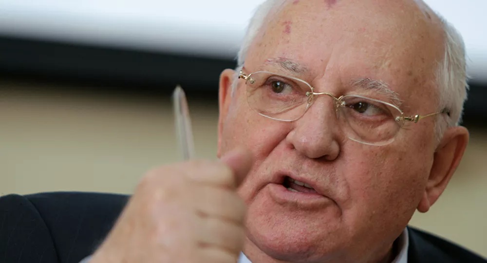 Gorbachev tuyên bố những người sáng tạo ra ''Sputnik V'' xứng đáng với giải Nobel