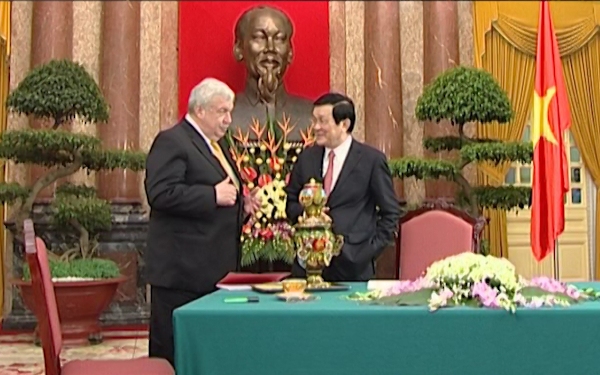 Nhà báo Nga M.Gusman: “Với cả trái tim mình tôi đã đứng về phía nhân dân Việt Nam…”