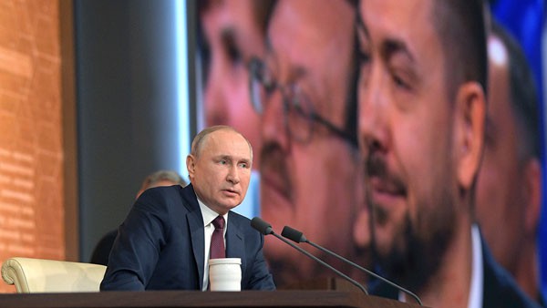 Họp báo Tổng thống Nga: Ông Putin thẳng thắn nói về nhiều vấn đề nóng