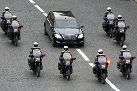 Tổng thống Putin tậu xe Nga 