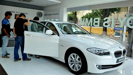 82% khách hàng Việt quyết định mua xe qua… buôn chuyện