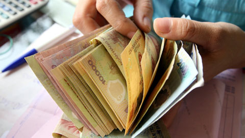 Có thể hoãn tăng lương 2013 do ngân sách khó khăn