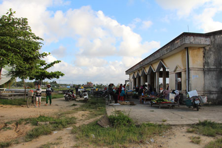 Tâm sự người trở về: Đường về Xứ Quảng