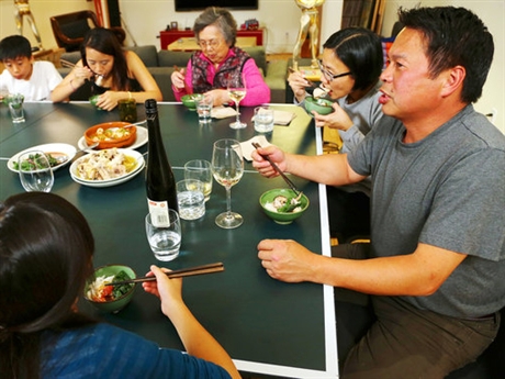 Báo Mỹ ca ngợi đầu bếp gốc Việt