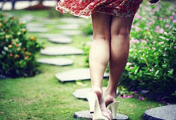 Đoán tính cách qua dáng đi