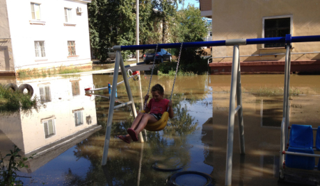 Người Việt chung tay hỗ trợ các nạn nhân lũ lụt tại Nga