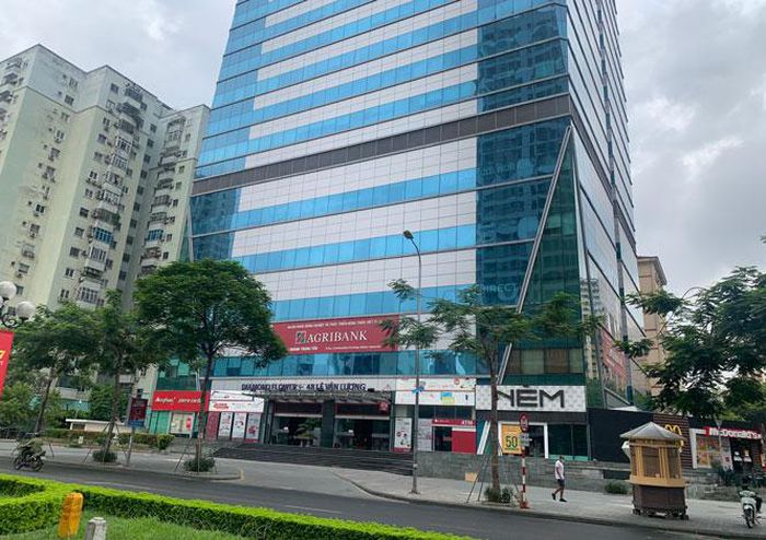 Hà Nội: Phong tỏa 20 tầng tòa nhà Diamond Flower (48 Lê Văn Lương)