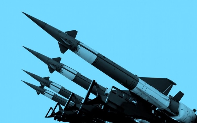 Ukraine sẽ ở vào thế nguy hiểm hơn nếu sở hữu vũ khí hạt nhân