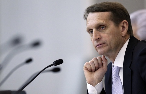 Chiến đấu cơ Pháp áp sát máy bay chở Chủ tịch Hạ viện Nga