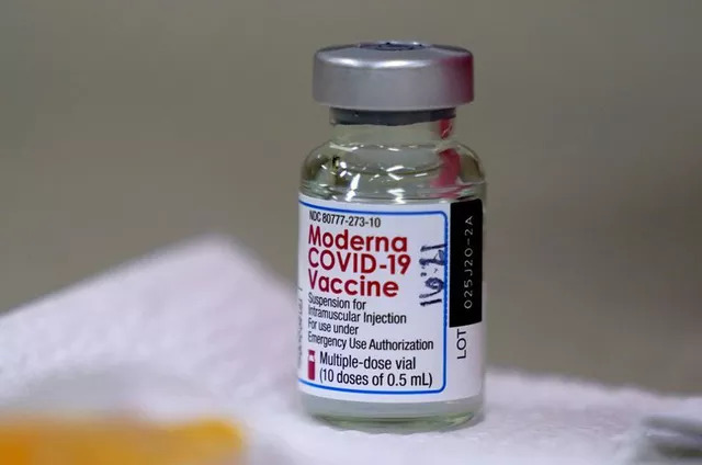 Bộ Y tế đề nghị TP.HCM khẳng định việc mua 5 triệu liều vaccine COVID-19 Moderna trước 15/8