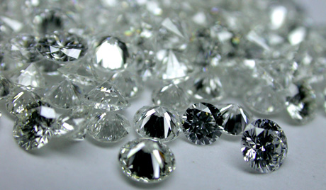 Moskva: Tịch thu 26 nghìn viên kim cương ở sân bay “Sheremetyevo”