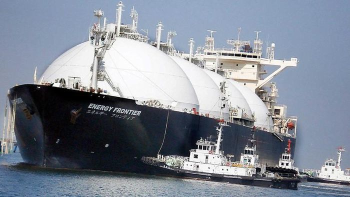 Mỹ vô tình tặng quà Moscow bằng cách cấm bán LNG cho Trung Quốc?