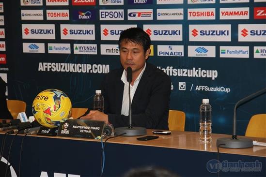 HLV Hữu Thắng xin lỗi CĐV, sẵn sàng rời ghế HLV trưởng ĐT Việt Nam