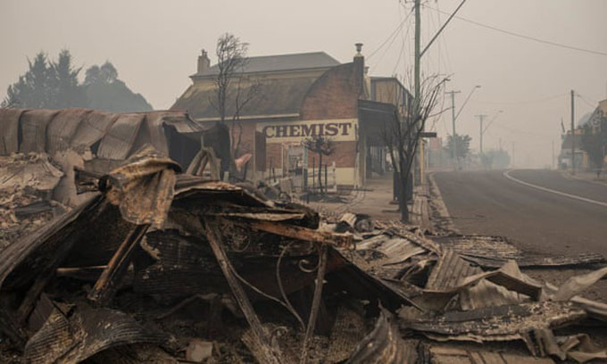 Kinh tế Australia tê liệt do cháy rừng, thiệt hại vượt kỷ lục năm 2009