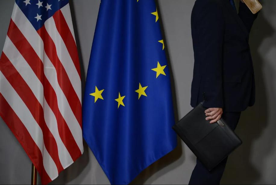 Chuyên gia tiết lộ: Hoa Kỳ và EU lúng túng không biết làm gì với Ukraina, giảm mong muốn hỗ trợ Kiev