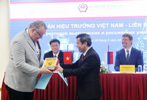 Hợp tác GD-ĐT là điểm sáng trong mối quan hệ tốt đẹp Việt Nam - LB Nga