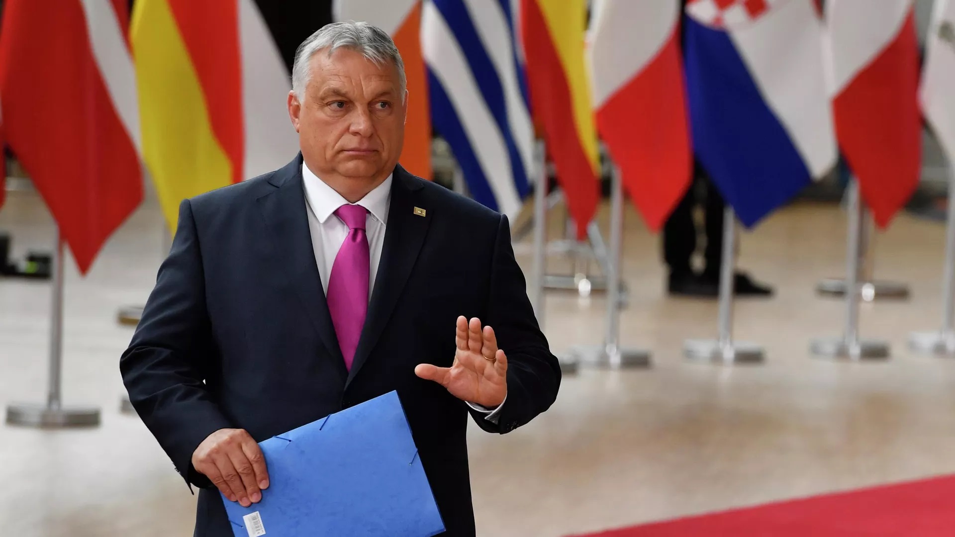 Thủ tướng Hungary kêu gọi EU ''ném lệnh trừng phạt qua cửa sổ'' và thiết lập quan hệ với Nga