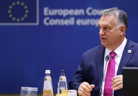 Hungary muốn mua vaccine Nga, EU lập tức đe dọa