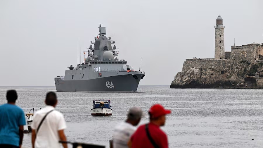 Tàu chiến Nga tiến vào cảng thủ đô của Cuba