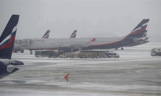 Moskva: Tuyết rơi mạnh, hàng chục chuyến bay bị hoãn