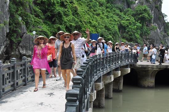 Những con số bất ngờ về xếp hạng du lịch Việt Nam