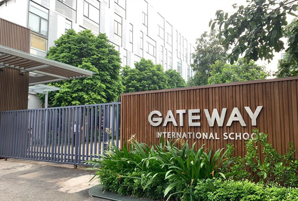 Học sinh 6 tuổi tử vong trên xe đưa đón trường Gateway: Nhiều câu hỏi còn bỏ ngỏ