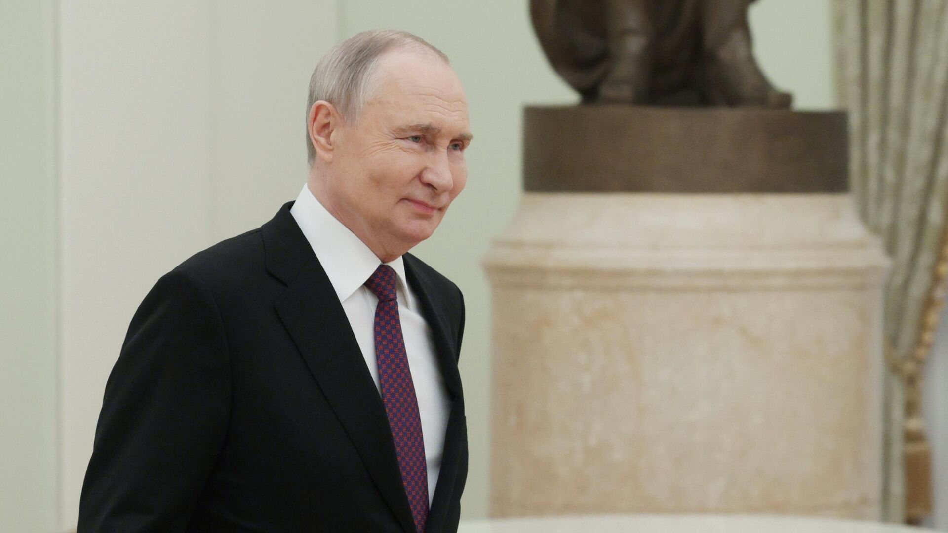Truyền thông xôn xao vì tín hiệu do Tổng thống Putin gửi phương Tây về Ukraina