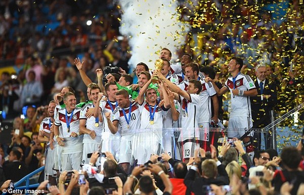 Đức bỏ túi hơn 700 tỷ nhờ vô địch World Cup