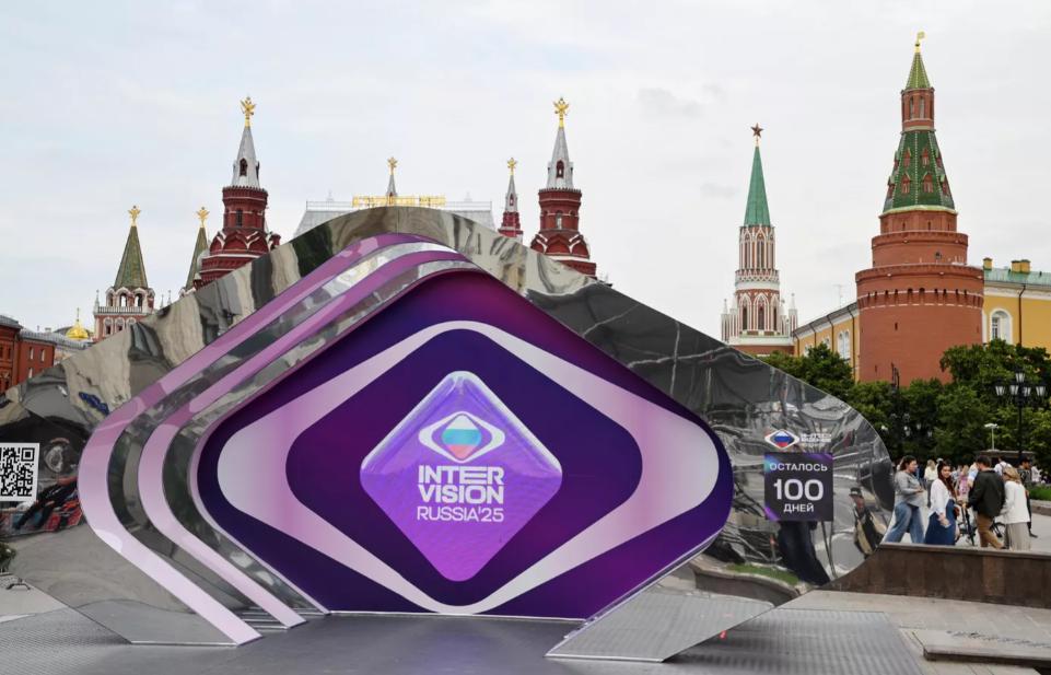 Một lần được collab cùng tất cả anh chị: Đức Phúc bật mí về cơ hội âm nhạc tại Intervision 2025