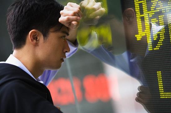 Hóa ra bấy lâu nay trong mắt vợ, tôi chỉ là kẻ như thế!