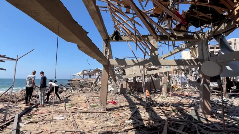 Quán cà phê ở Gaza trúng bom Israel, 39 người Palestine thiệt mạng