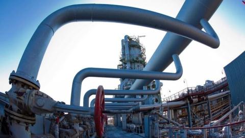 Châu Âu lắp thiết bị nhập LNG, Nga tung giá hấp dẫn