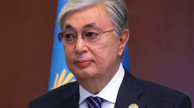 Kazakhstan tuyên bố giải tán chính phủ