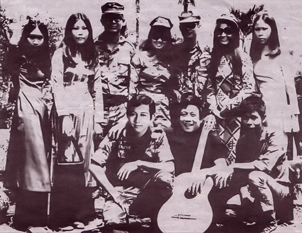 Khánh Ly và chuyện tình bí mật với hai người đàn ông