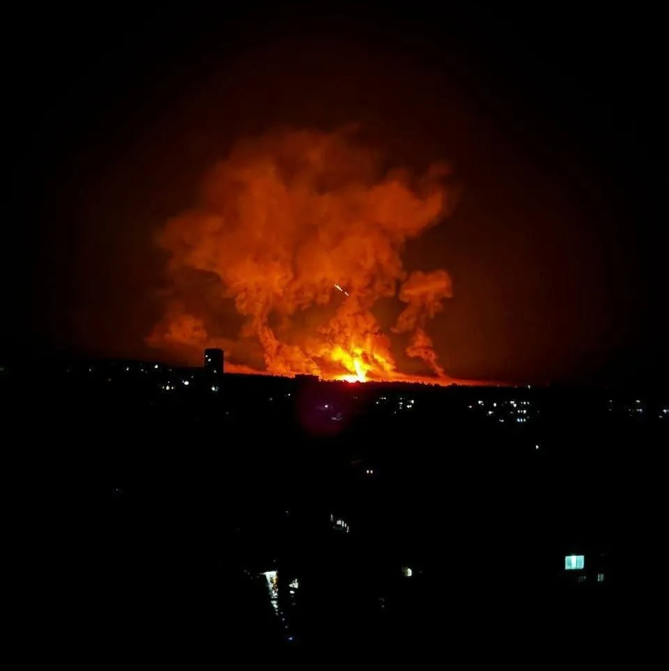 Nga tấn công Ukraine ồ ạt sau tuyên bố của ông Donald Trump