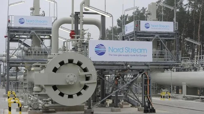 Giá khí đốt châu Âu tăng mạnh sau khi Nga cắt giảm lưu lượng qua Nord Stream 1