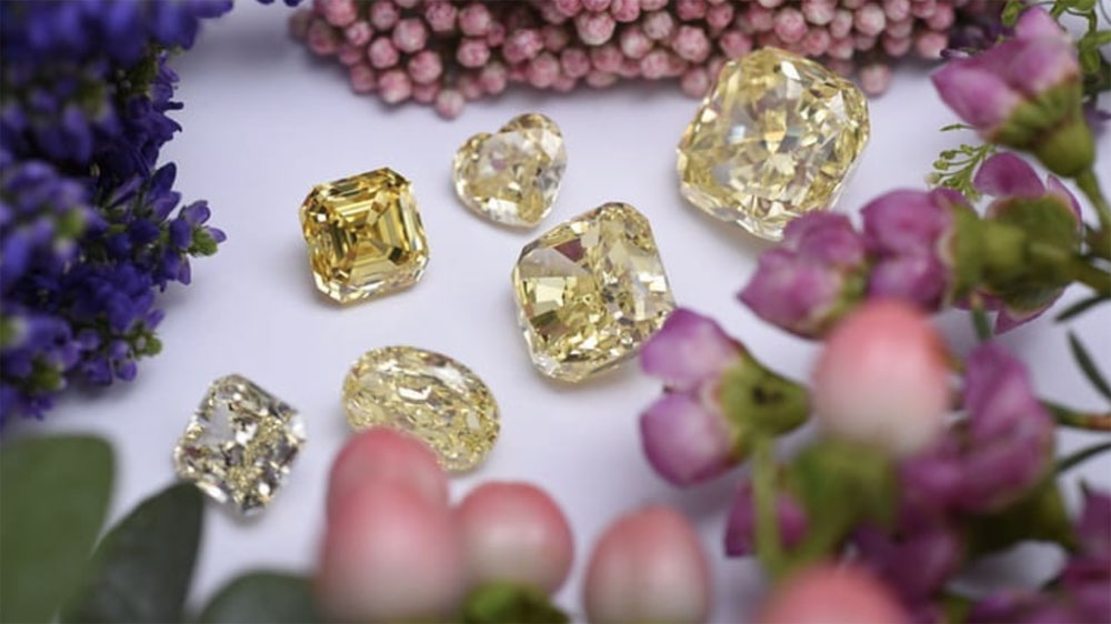 Doanh số bán kim cương của Nga tăng gấp ba lần khi nhu cầu tại các thị trường chính phục hồi