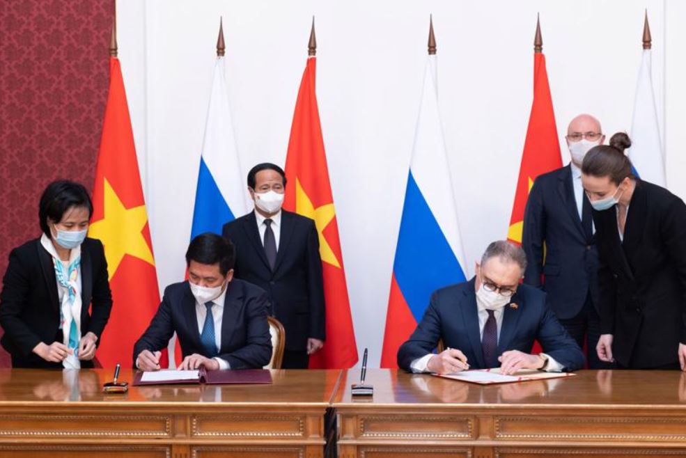 Các dòng xe tải và xe 9 chỗ ngồi của Nga sẽ sớm có mặt trên thị trường Việt Nam