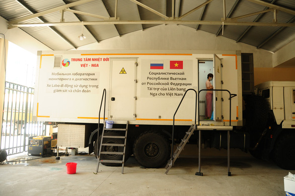 Bên trong cỗ máy xét nghiệm COVID-19 của Trung tâm Nhiệt đới Việt - Nga