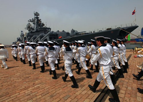 Trung - Nga đang mặc cả với nhau điều gì ở Biển Đông?