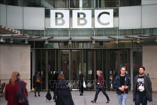 Nga yêu cầu một phóng viên của đài BBC trở về Anh