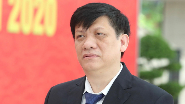 Cách chức Bộ trưởng Y tế, bãi nhiệm tư cách đại biểu với ông Nguyễn Thanh Long