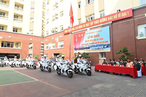 Bộ Tư lệnh Cảnh vệ ra quân bảo vệ Đại hội XIII của Đảng
