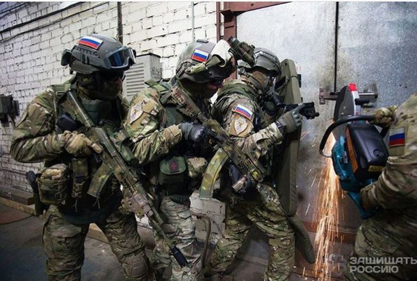 Nóng: FSB bắt giữ 13 người chuẩn bị thảm sát ở Nga
