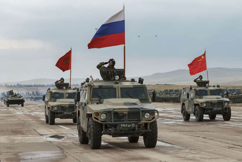 Ván bài kép của Nga: Ổn định chiến lược với Mỹ, hợp tác ''chưa từng có'' với Trung Quốc