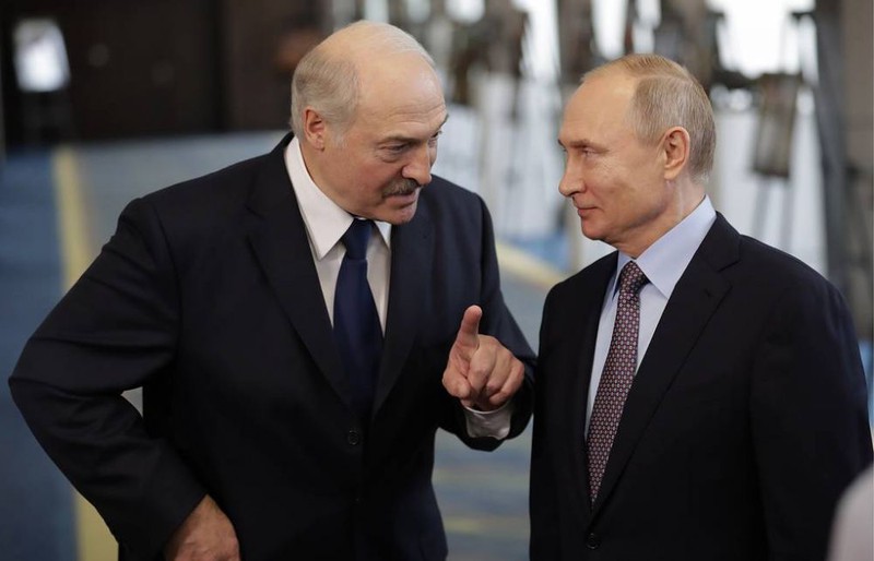 Ông Lukashenko dự kiến sang Nga gặp ông Putin hôm nay