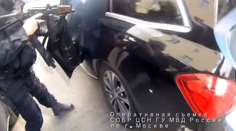 Moskva: Bắt băng nhóm gây ra 20 vụ trấn cướp xe chở tiền