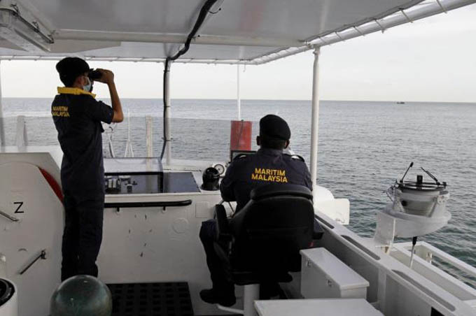 Malaysia bắt 60 công dân và 6 tàu cá Trung Quốc xâm phạm lãnh hải