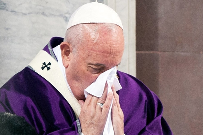 Giáo hoàng hủy các sự kiện chính ngày thứ ba liên tiếp