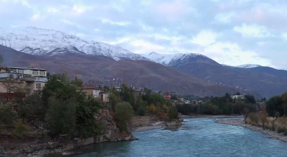 Nóng: Máy bay chở khách Ấn Độ rơi ở Afghanistan